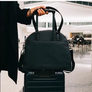 Lo & Sons O.M.G. Bag